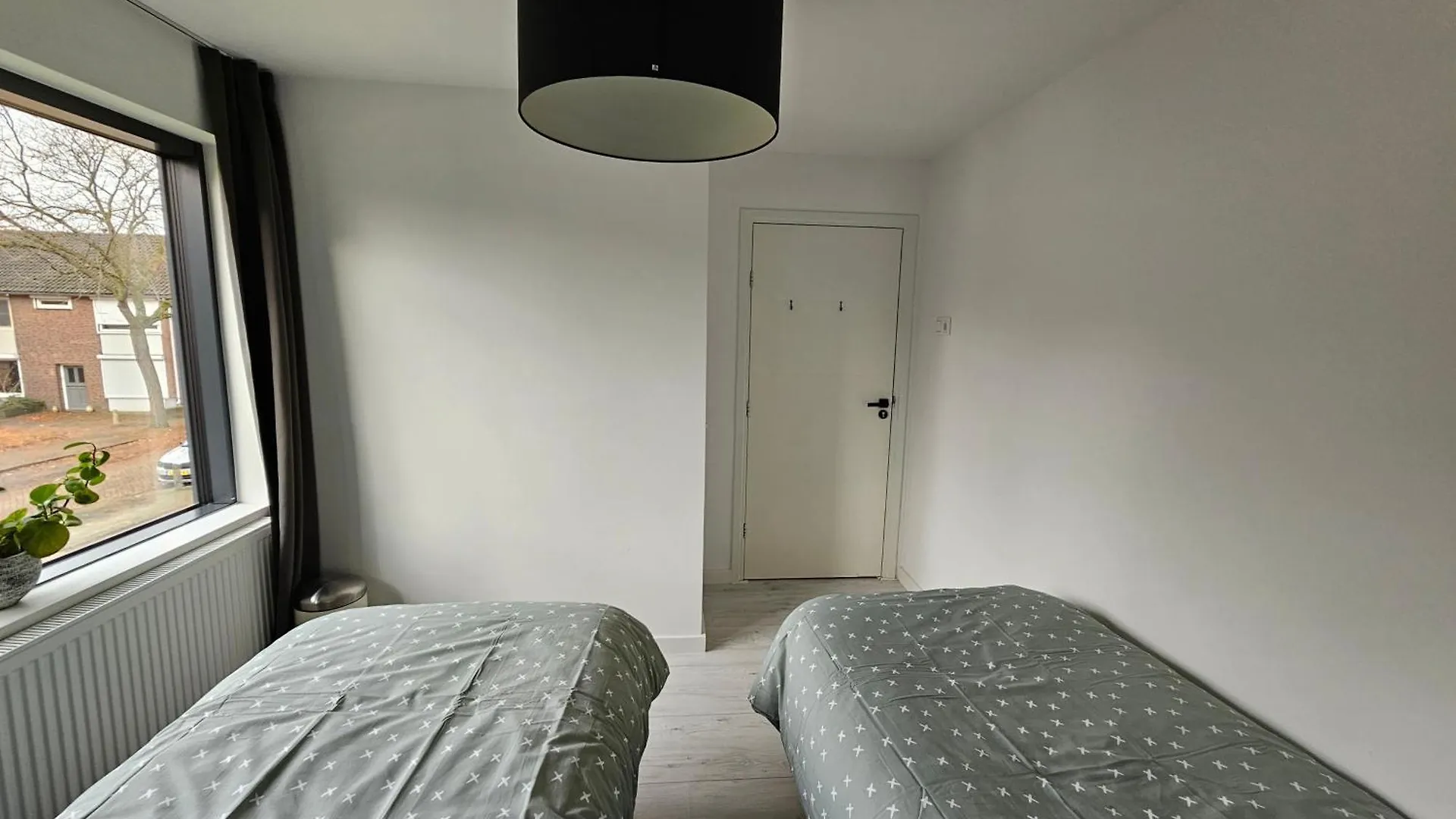 Moderne Gedeelde Woning Met Hottube, Dicht Bij Het Centrum Eindhoven Netherlands